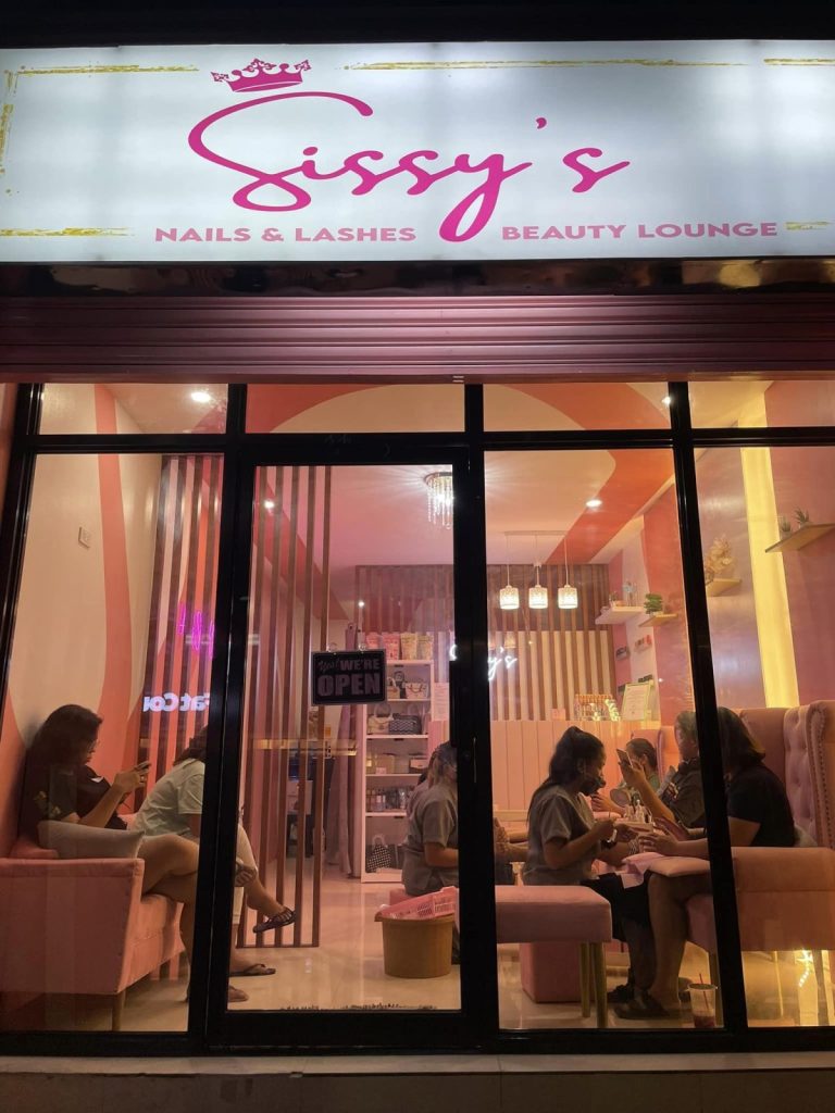 Sissy’s Nails and Lashes Beauty Lounge